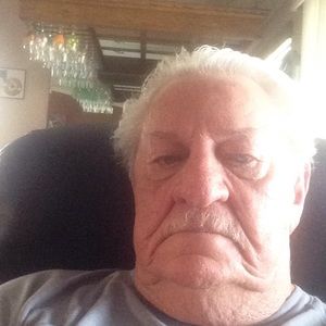 Meet your Posher, Larry